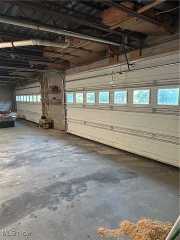 2465 Clay Pike, Zanesville, OH 43701