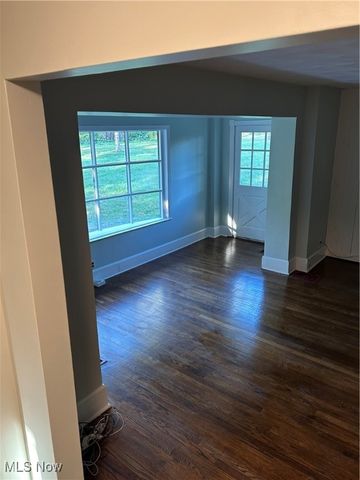 2465 Clay Pike, Zanesville, OH 43701