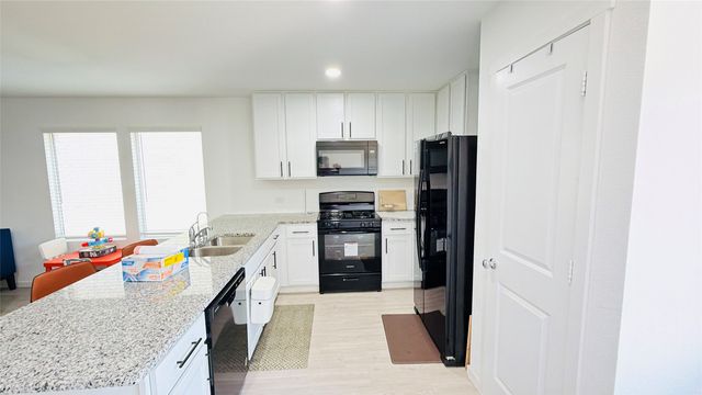 217 Adelina Drive, Little Elm, TX 75068