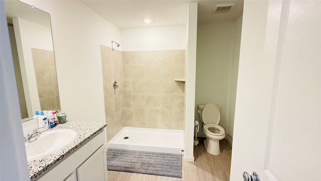 217 Adelina Drive, Little Elm, TX 75068