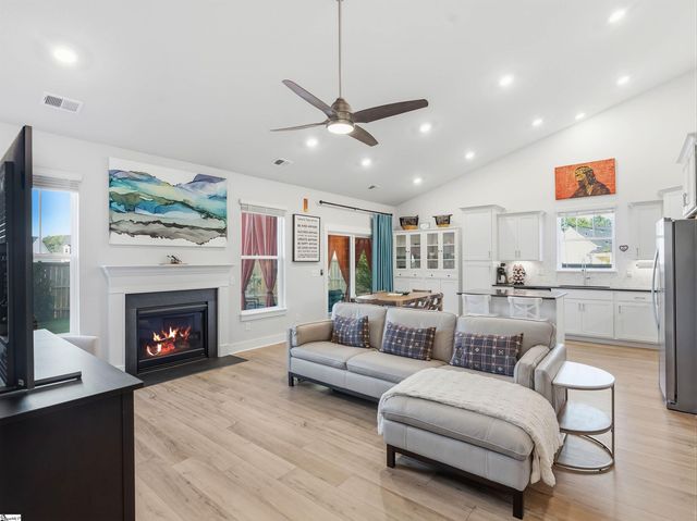 14011 Satinwood Way, Inman, SC 29349