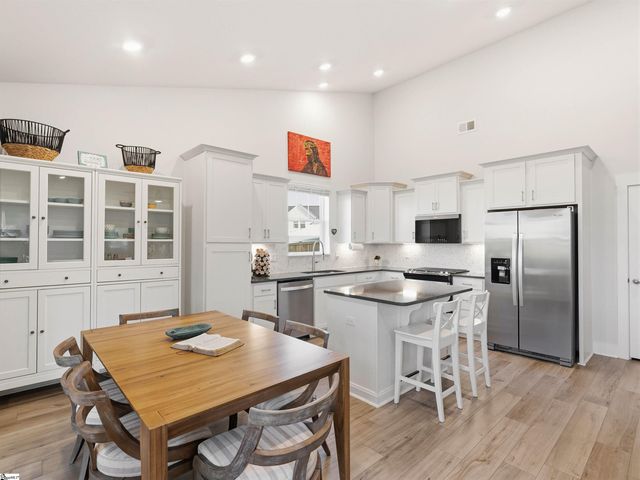 14011 Satinwood Way, Inman, SC 29349