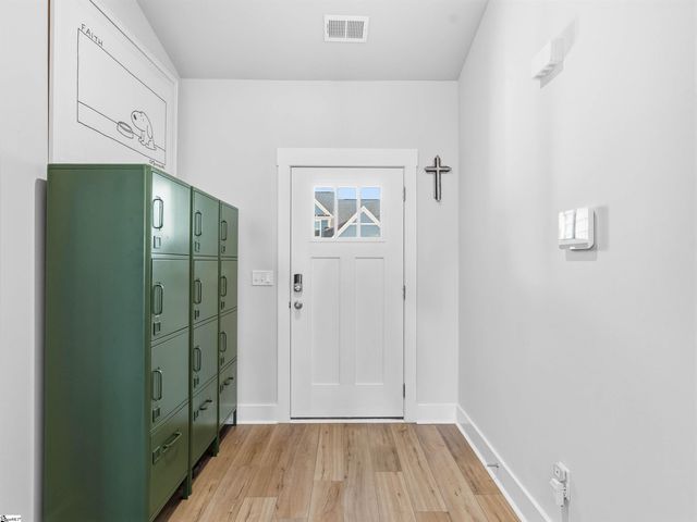 14011 Satinwood Way, Inman, SC 29349
