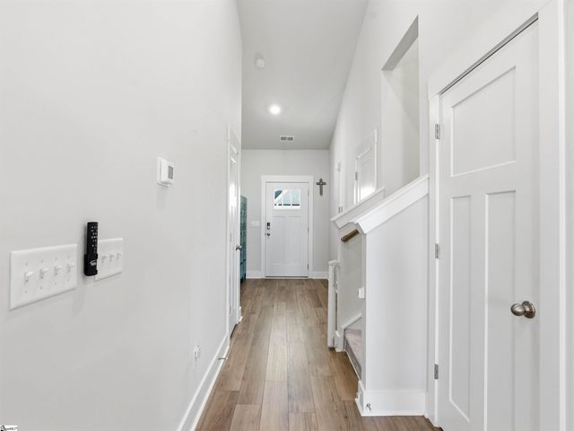 14011 Satinwood Way, Inman, SC 29349