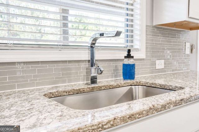 5937 Park Bay Court, Flowery Branch, GA 30542