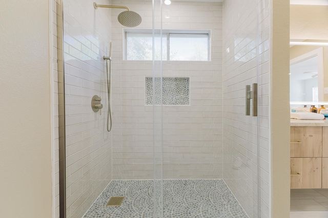 9513 LINKMEADOW DR, Austin, TX 78748