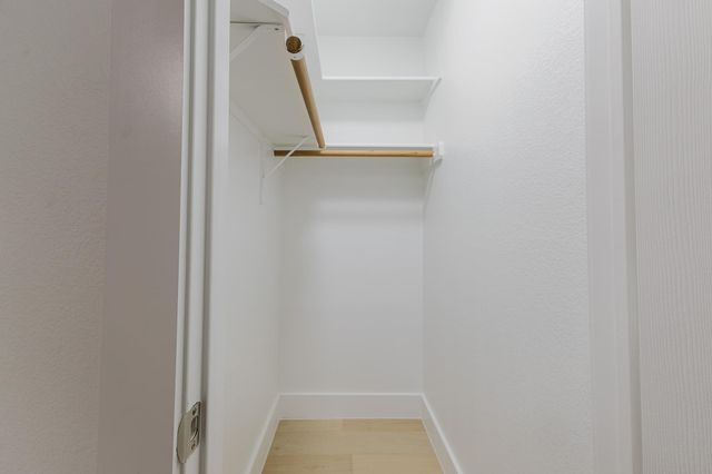 9513 LINKMEADOW DR, Austin, TX 78748