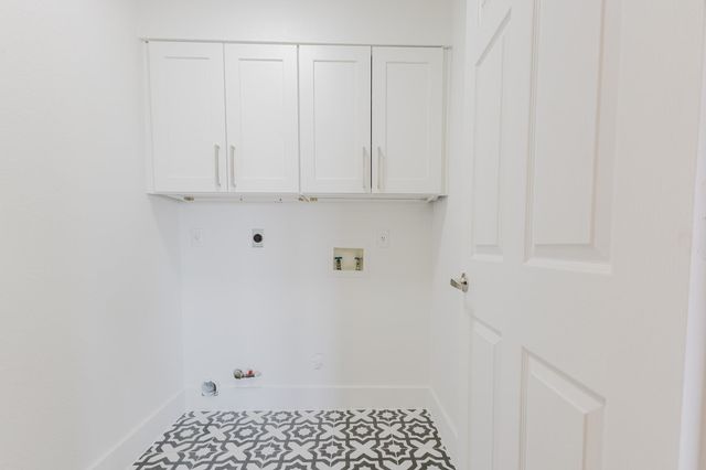 9513 LINKMEADOW DR, Austin, TX 78748