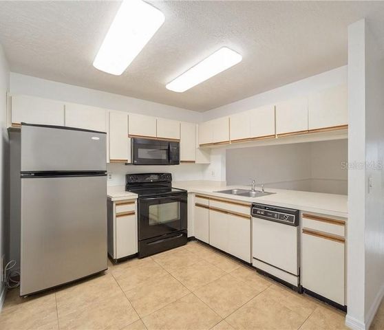 2437 SW 20TH COURT, Ocala, FL 34471