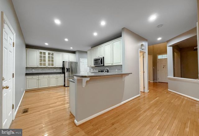 23380 VERBENA LN, California, MD 20619