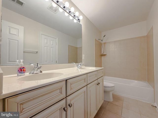 23380 VERBENA LN, California, MD 20619