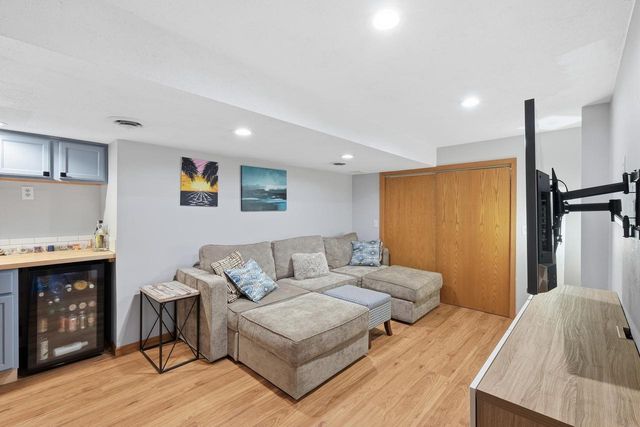 7402 W Valley Ridge Drive, Madison, WI 53719