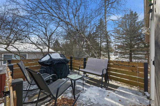 7402 W Valley Ridge Drive, Madison, WI 53719