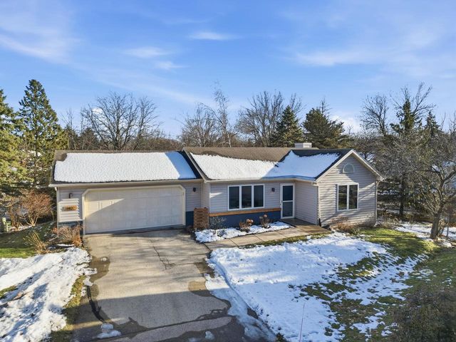7402 W Valley Ridge Drive, Madison, WI 53719