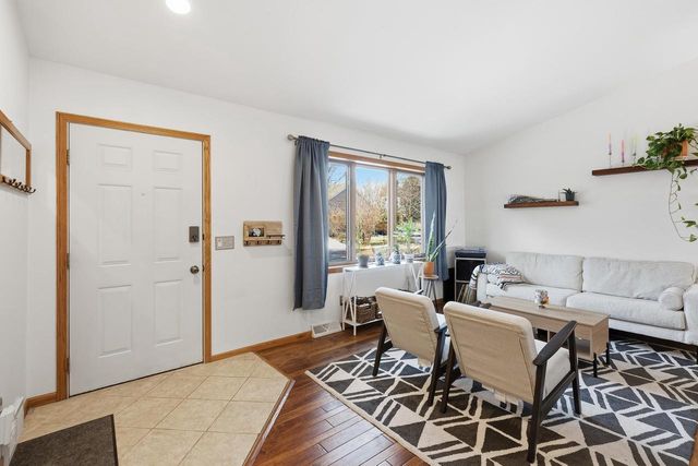 7402 W Valley Ridge Drive, Madison, WI 53719