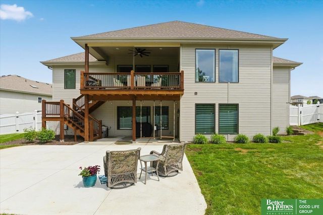 10360 S 103 Street, Papillion, NE 68046