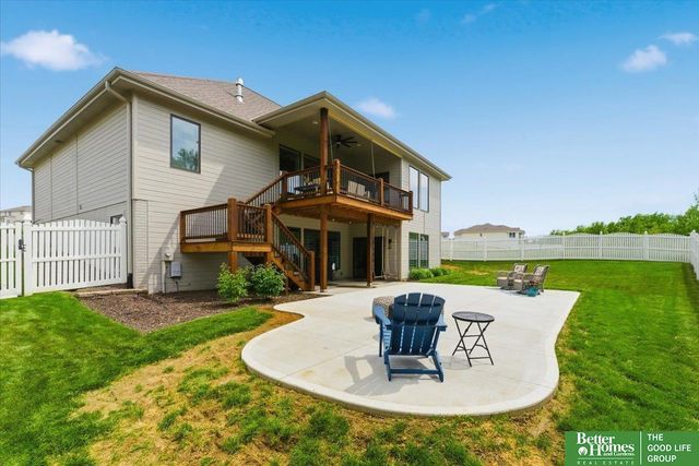 10360 S 103 Street, Papillion, NE 68046