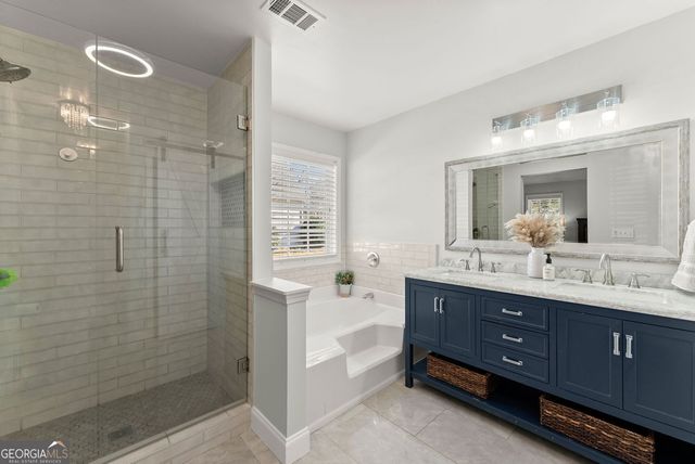 5740 Rolling Meadow Lane, Flowery Branch, GA 30542