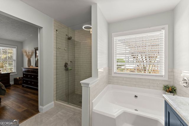 5740 Rolling Meadow Lane, Flowery Branch, GA 30542