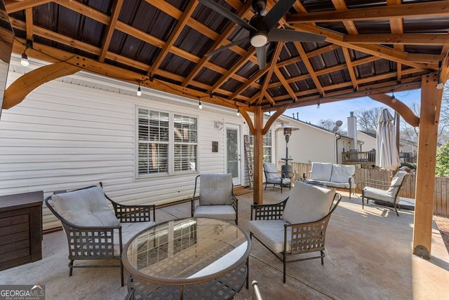 5740 Rolling Meadow Lane, Flowery Branch, GA 30542