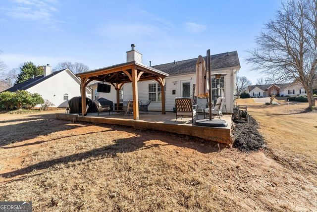 5740 Rolling Meadow Lane, Flowery Branch, GA 30542