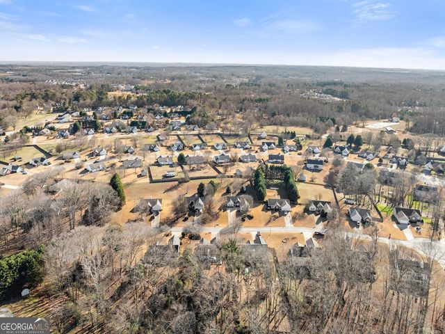 5740 Rolling Meadow Lane, Flowery Branch, GA 30542