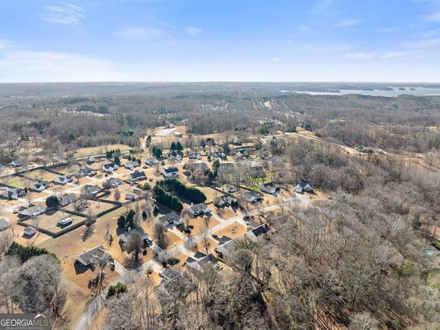 5740 Rolling Meadow Lane, Flowery Branch, GA 30542