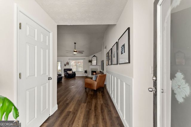 5740 Rolling Meadow Lane, Flowery Branch, GA 30542