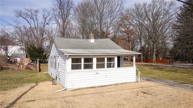 2323 Mingo Trail, Akron, OH 44312