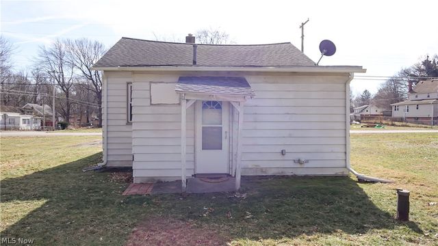 2323 Mingo Trail, Akron, OH 44312