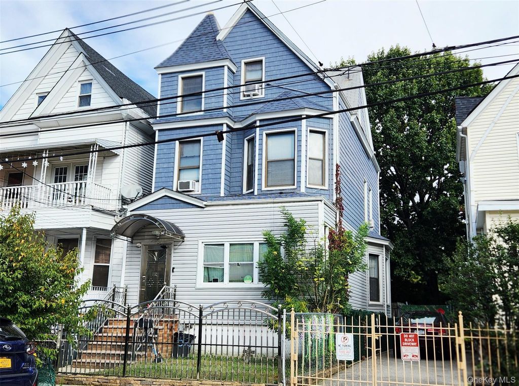 1522 Lurting Avenue, Bronx, NY 10461 — exterior