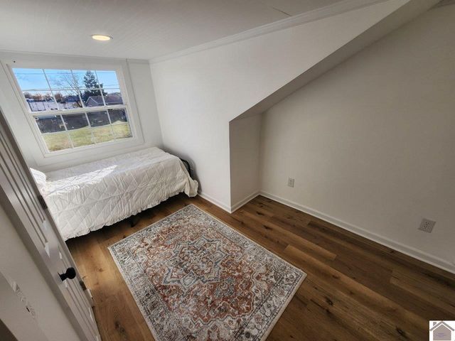 114 Spruce St, Murray, KY 42071