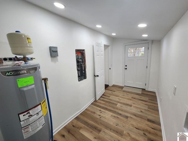 114 Spruce St, Murray, KY 42071