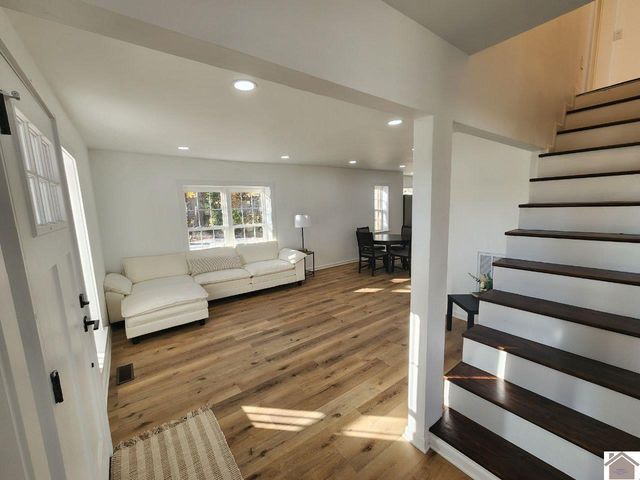 114 Spruce St, Murray, KY 42071