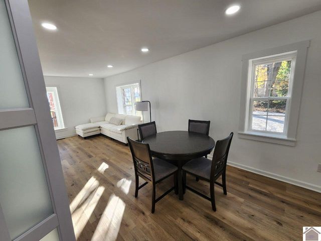 114 Spruce St, Murray, KY 42071