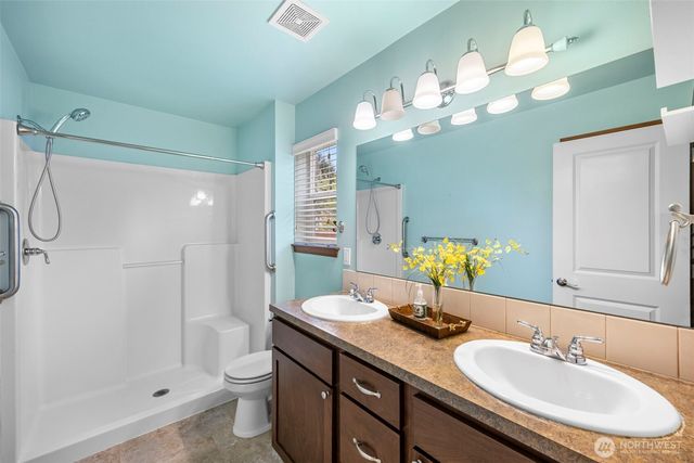 30 E Cardinal Court, Allyn, WA 98524