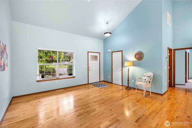 30 E Cardinal Court, Allyn, WA 98524