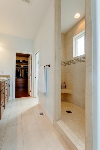 10505 N Skyline Dr, Spokane, WA 99208