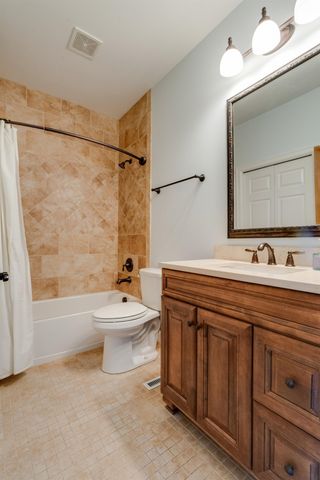 10505 N Skyline Dr, Spokane, WA 99208