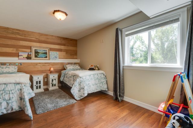 10505 N Skyline Dr, Spokane, WA 99208