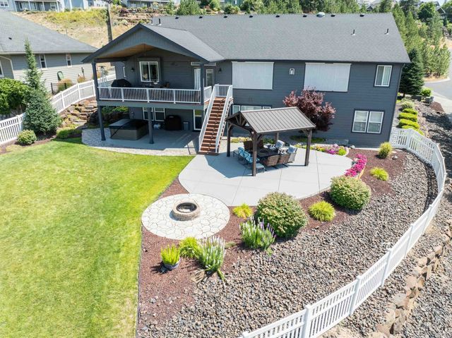 10505 N Skyline Dr, Spokane, WA 99208