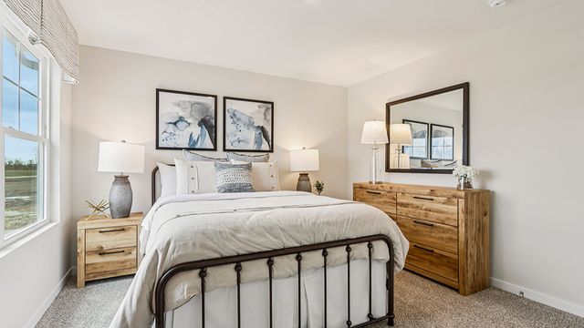 1490 Vintage Drive, Oswego, IL 60543