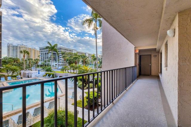 1001 BENJAMIN FRANKLIN DRIVE 201, Sarasota, FL 34236
