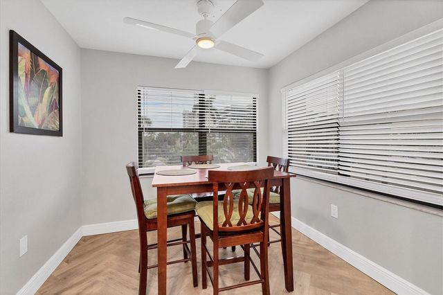 1001 BENJAMIN FRANKLIN DRIVE 201, Sarasota, FL 34236