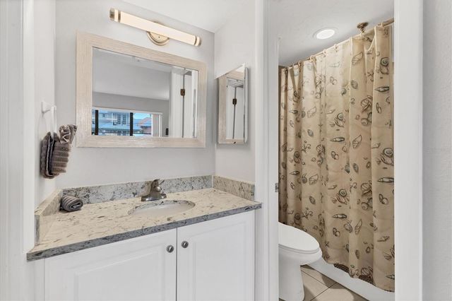 1001 BENJAMIN FRANKLIN DRIVE 201, Sarasota, FL 34236