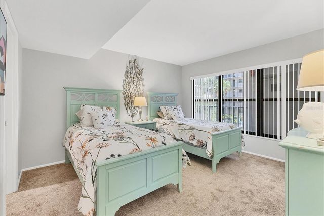 1001 BENJAMIN FRANKLIN DRIVE 201, Sarasota, FL 34236