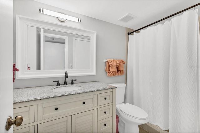 1001 BENJAMIN FRANKLIN DRIVE 201, Sarasota, FL 34236