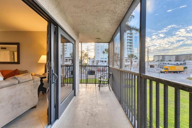 1001 BENJAMIN FRANKLIN DRIVE 201, Sarasota, FL 34236