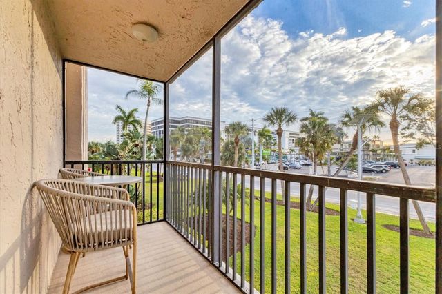 1001 BENJAMIN FRANKLIN DRIVE 201, Sarasota, FL 34236