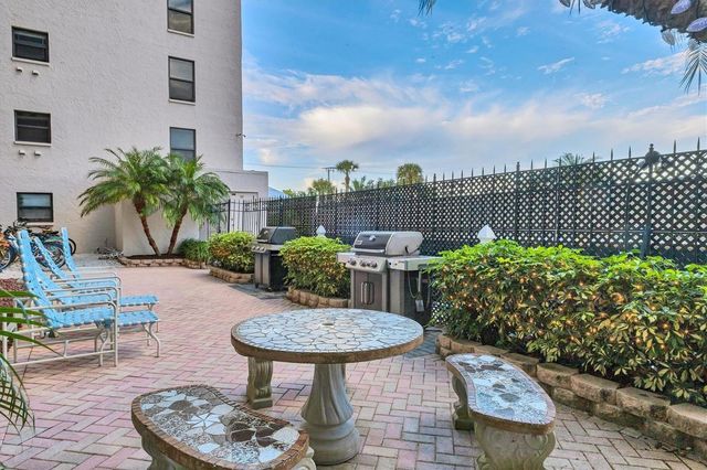 1001 BENJAMIN FRANKLIN DRIVE 201, Sarasota, FL 34236